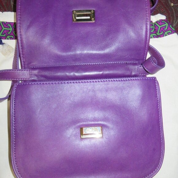 Tory Burch Vibrant Purple Leather flap Messenger Crossbody Handbag W/ dustbag - Picture 2 of 16